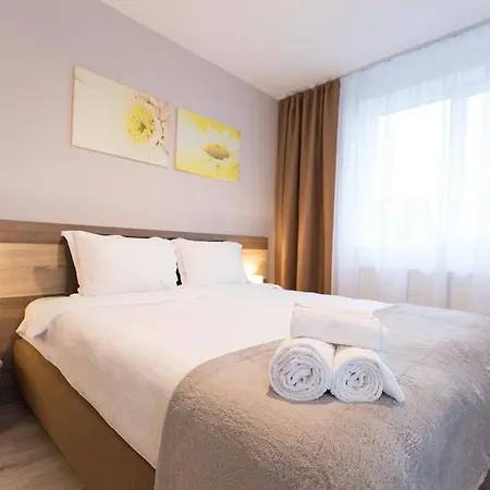 Montana Studios Braşov Extérieur photo